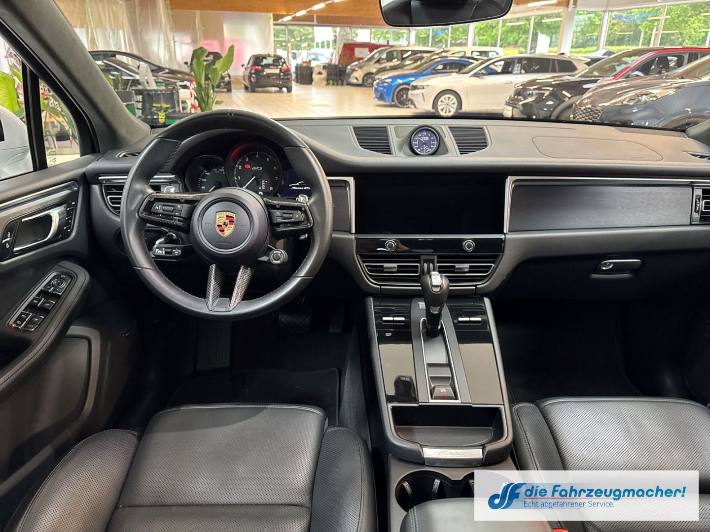 Fahrzeugabbildung Porsche Macan GTS Luftfederung AD Niveau Approved*2028 E