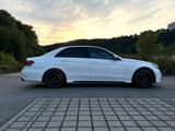 Mercedes-Benz E 63 AMG S 4MATIC Night Paket*AMG Fahrwerk - gebrauchte Mercedes-Benz E 63 AMG aus dem Jahr 2015