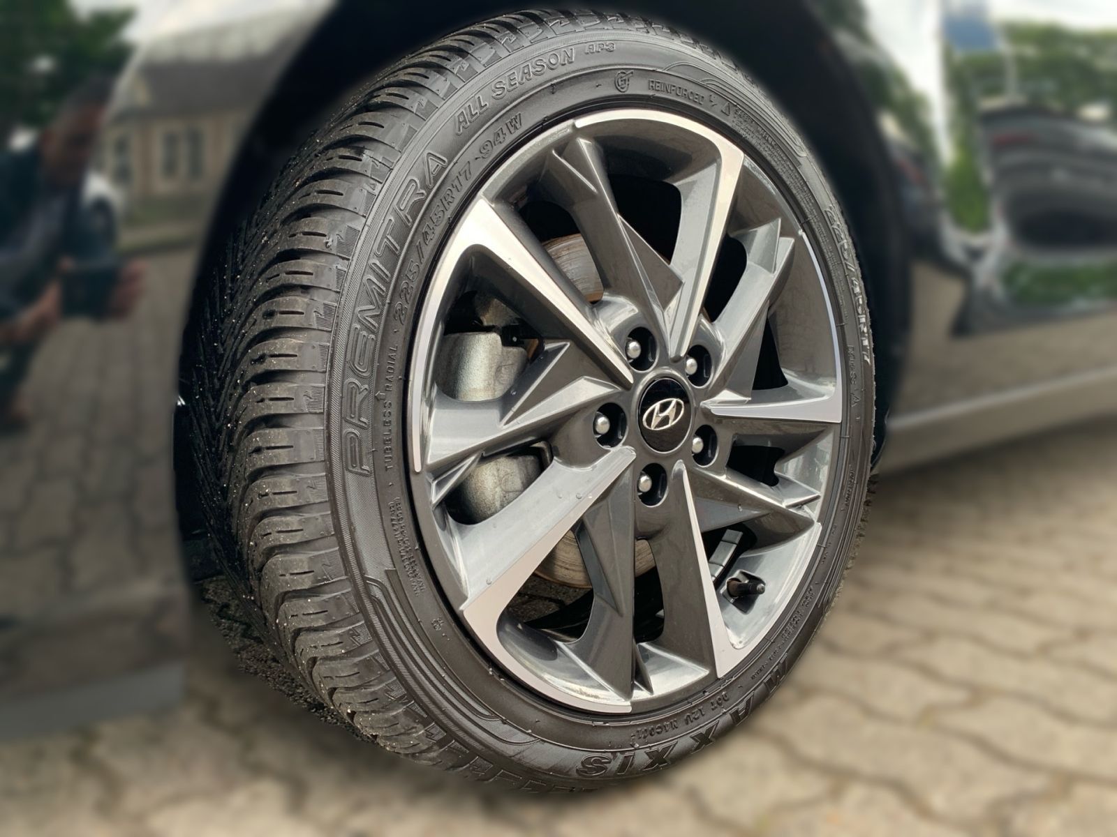Fahrzeugabbildung Hyundai i30 Kombi 1.0 T-GDI 7-DCT Trend Mild-Hybrid Navi
