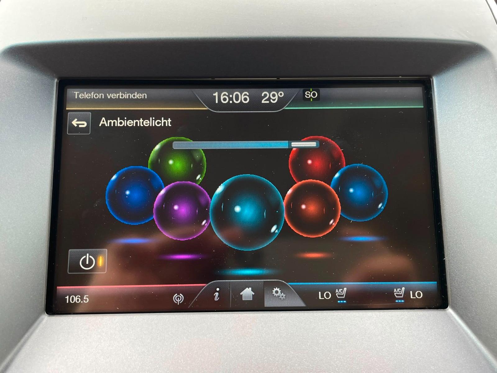 Ford Edge Titanium 4x4 AHK PANO STANDHZNG SITZKLIMA