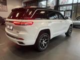 Jeep Grand Cherokee Summit Reserve PHEV 4xe, AHK - Jeep Grand Cherokee Summit mit Hybrid-Antrieb (Benzin/Elektro)