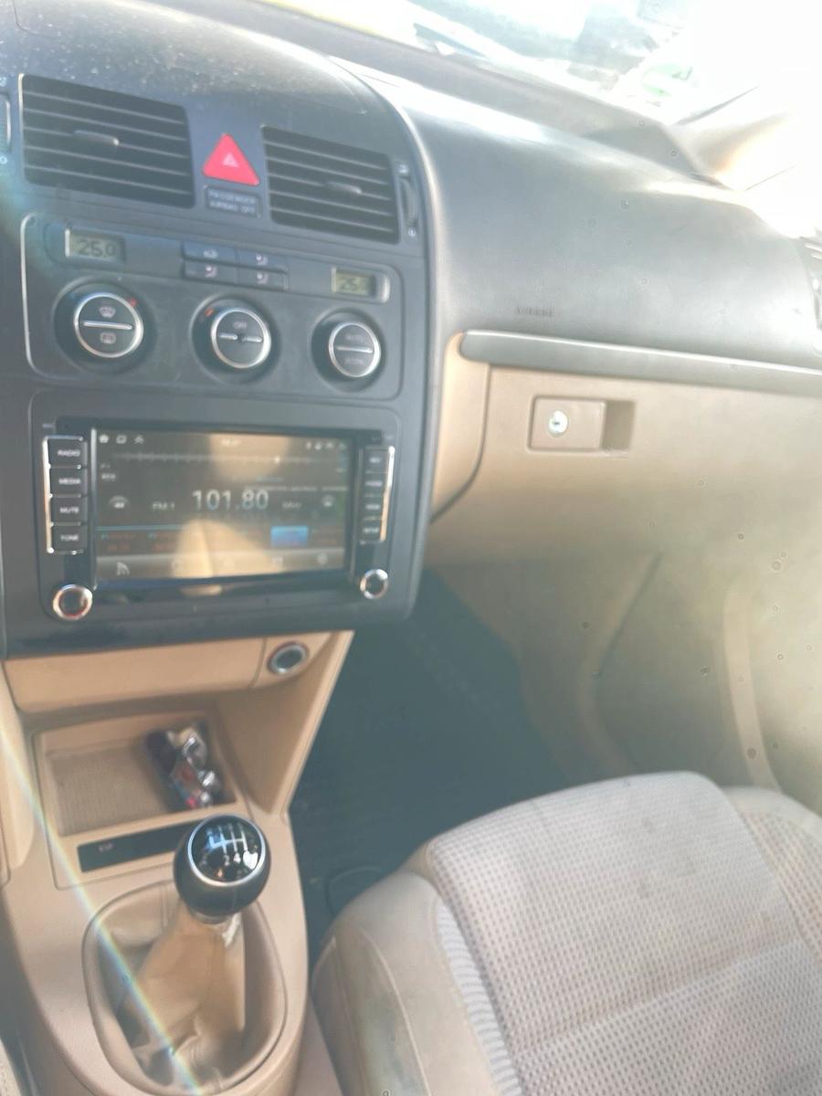 Volkswagen Touran 2005 — photo 10