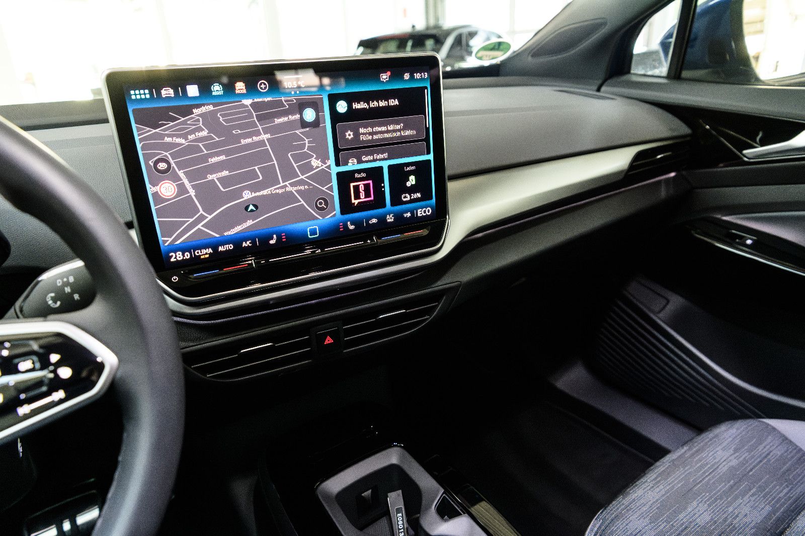 Fahrzeugabbildung Volkswagen ID.4 Pro IQ-LED+360°KAM+EASY-OPEN+NAV+ACC+WÄRMEP