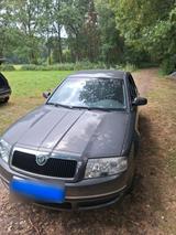 Skoda SUPERB 2.8 V6 Automatik - Skoda Superb: 2.8