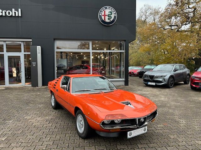 Alfa Romeo Montreal