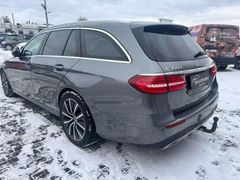 Fahrzeugabbildung Mercedes-Benz E 350 E 350 d AMG PAKET PANORAMA AHK