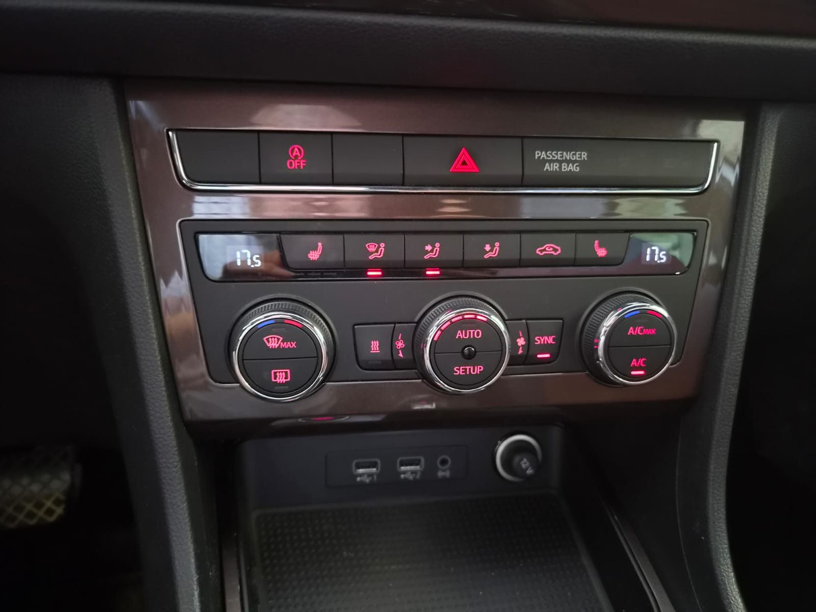 Fahrzeugabbildung SEAT Ateca Xcellence / KAMERA / MWST Ausweißbar