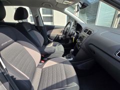 Fahrzeugabbildung Polo Cross V 1.2 TSI Automatik 1.Hand ERST 12.00