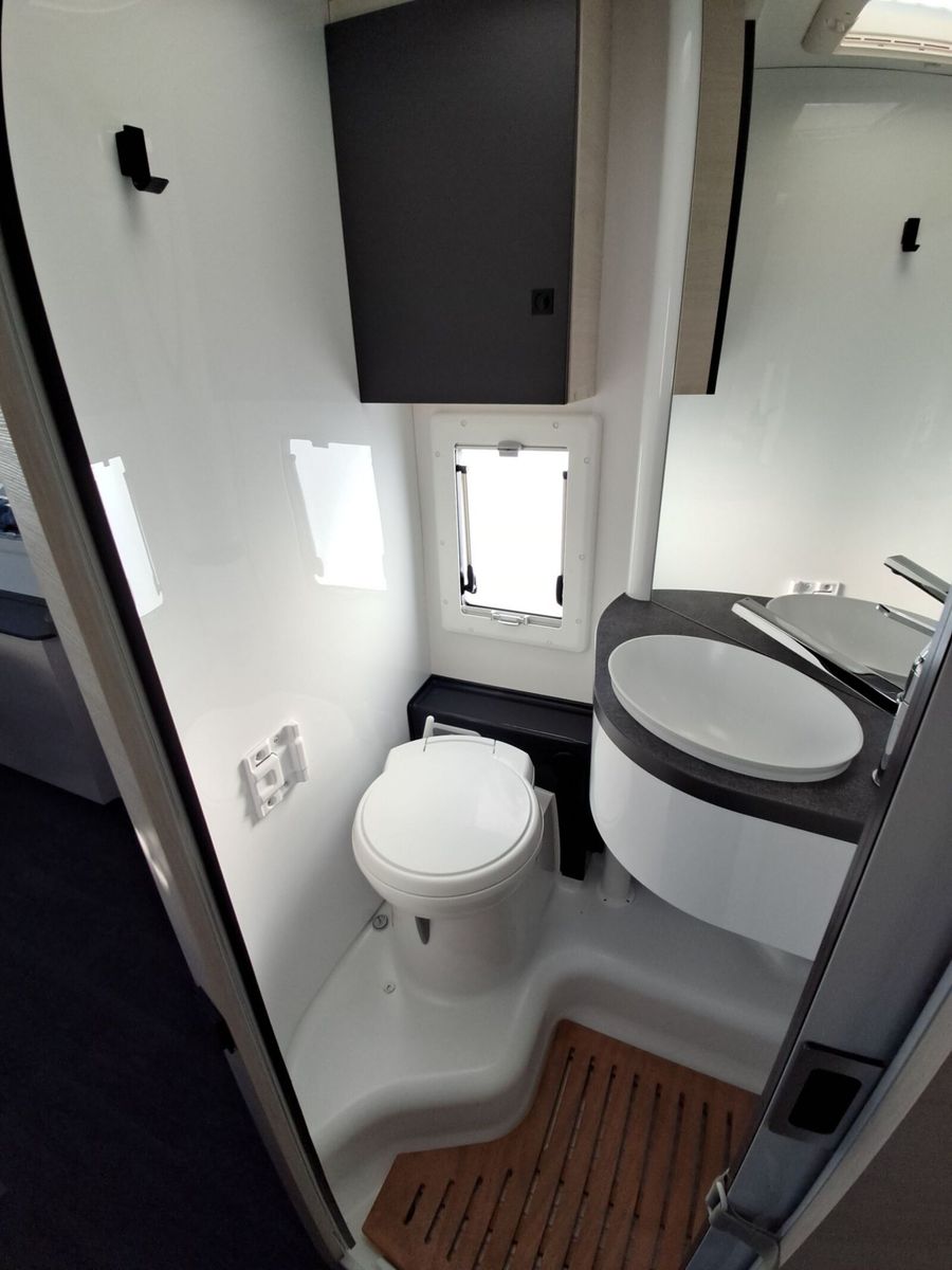 Fahrzeugabbildung Chausson Teilintegriert 660 Solar, Markise, Lithium, RK