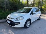 Fiat Punto Evo 1.3 Mjt 75 CV 5p S&S Dynamic - Fiat Punto Evo Dynamic mit Diesel-Antrieb