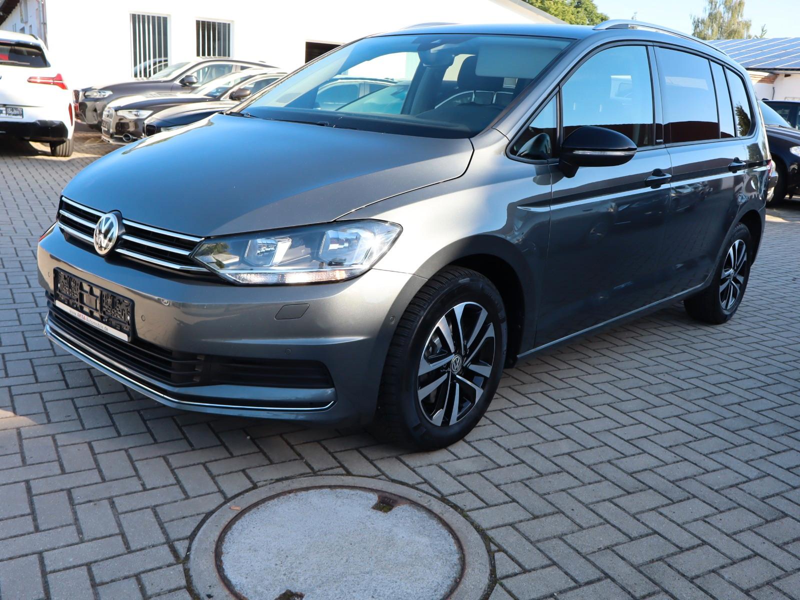 Volkswagen Touran 1.5, 7 Sitze, el. Heckklappe