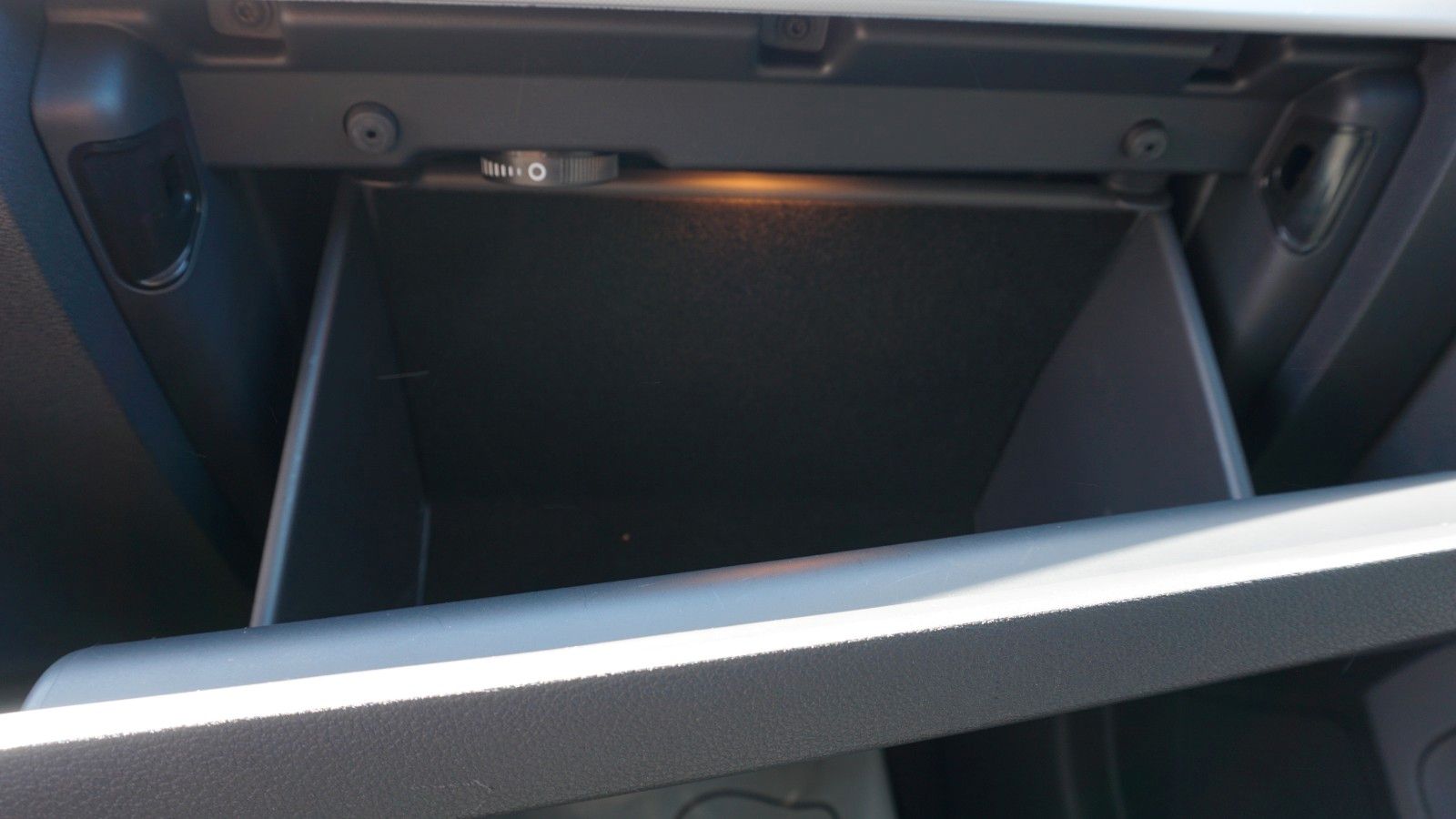 Fahrzeugabbildung SKODA Scala Ambition, Kamera, Navi, CarPlay, AHK