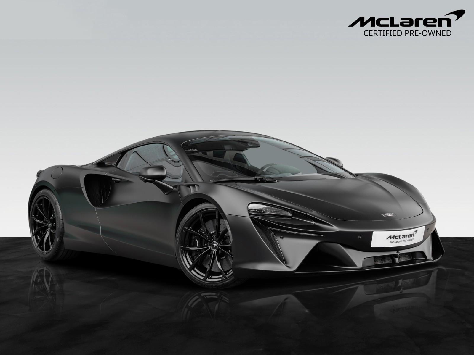 McLaren Artura | Titanium Engine Cover | Stealth Pack