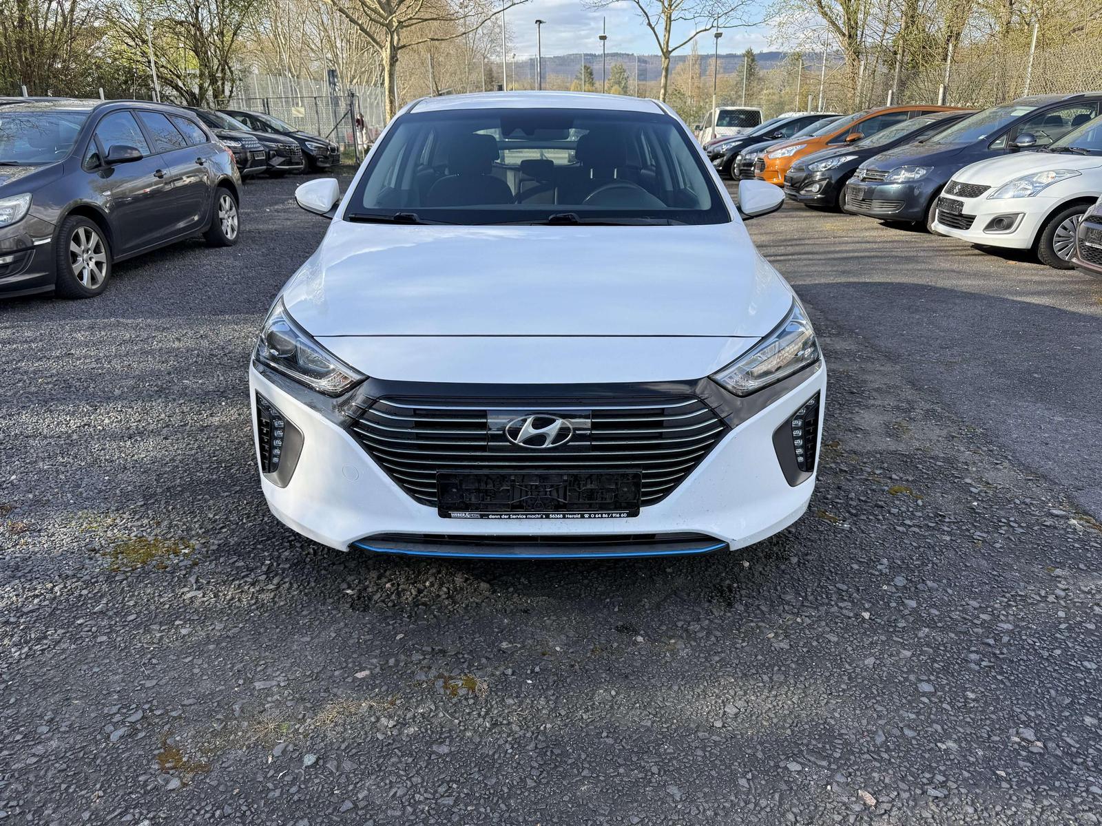 Hyundai IONIQ Trend Hybrid