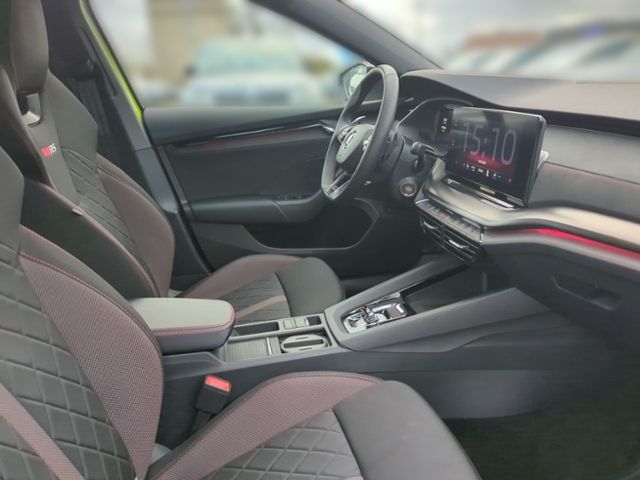 Fahrzeugabbildung SKODA Octavia Combi 1.4 TSI DSG iV RS AHK DCC ACC COLU