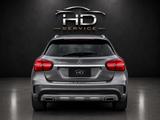 Mercedes-Benz GLA 200 GLA Pano AMG - Mercedes-Benz GLA 200 mit Benzin-Antrieb: Grau