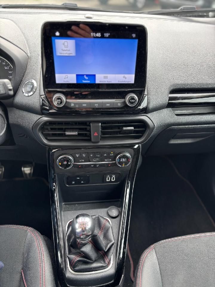 Fahrzeugabbildung Ford EcoSport ST-Line