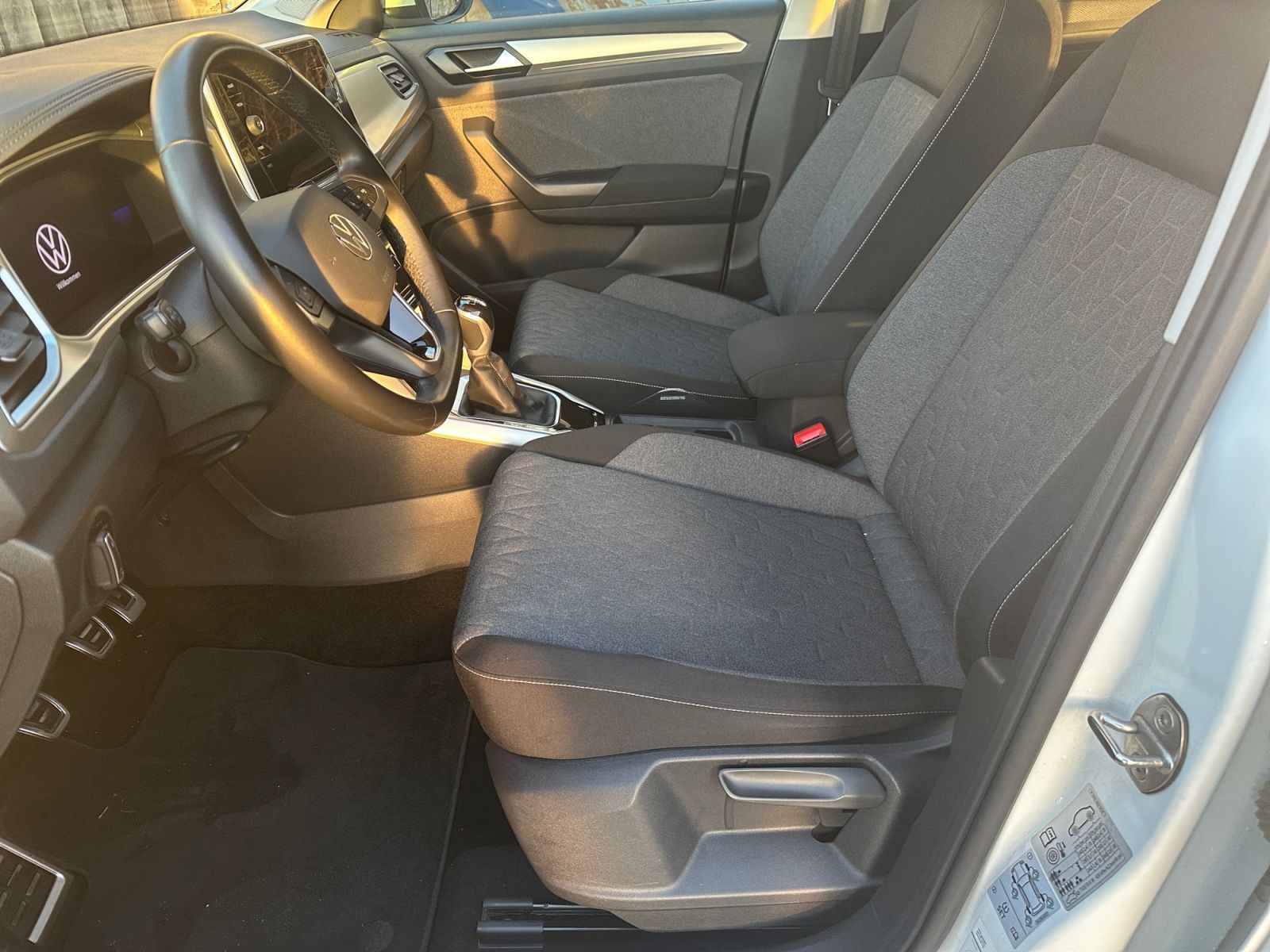 Volkswagen T-Roc - Bild 7