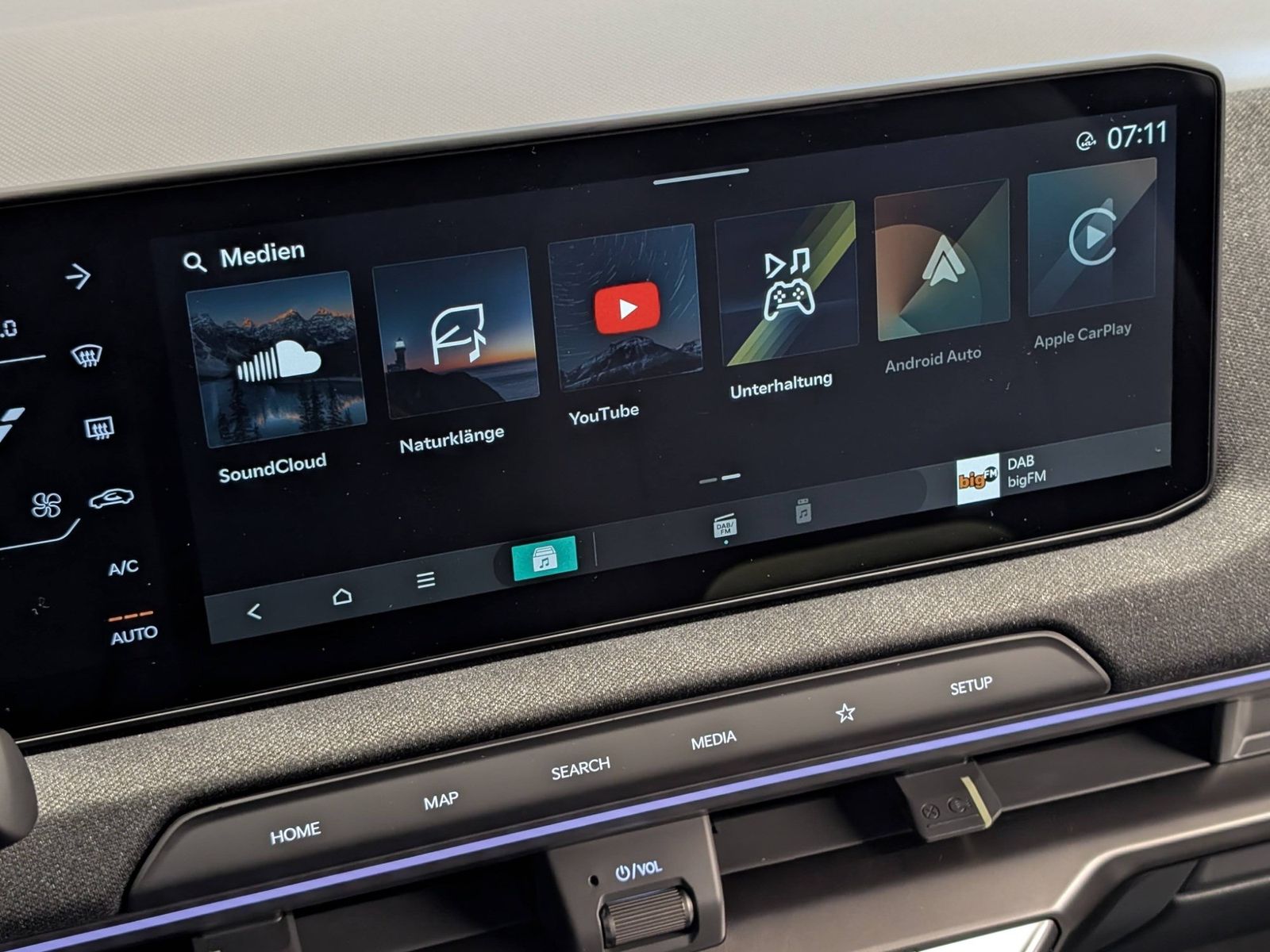 KIA EV2  5S Earth 61,0-kWh DriveWise-Park Design – Bild 25