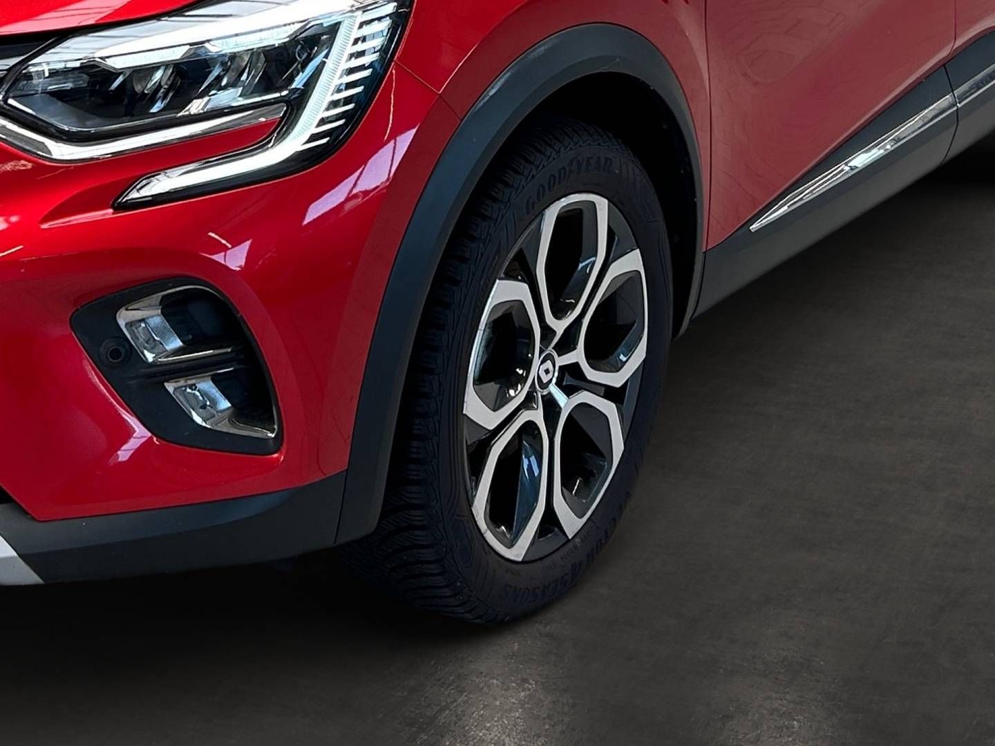 Fahrzeugabbildung Renault Captur TCe 100 LPG Intens