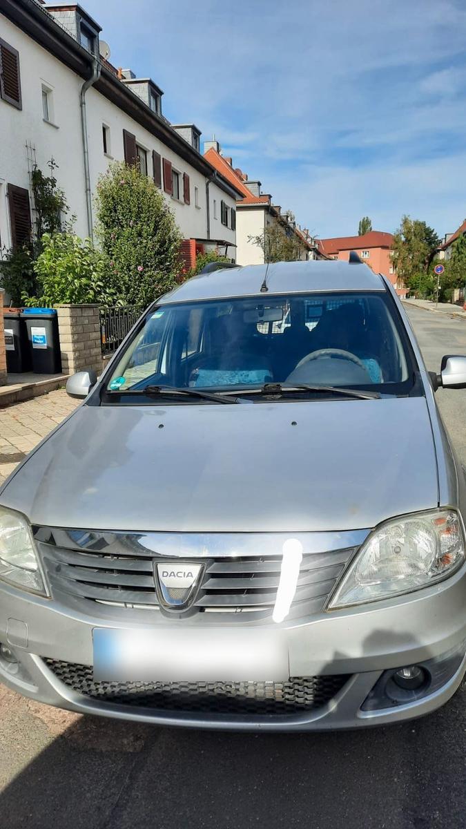 Dacia Logan