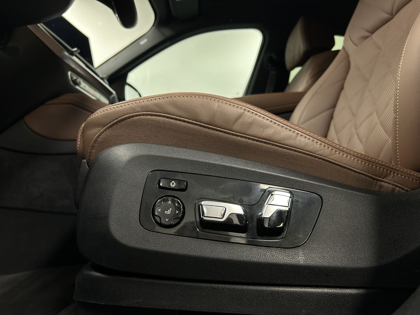 BMW X6 - Bild 36