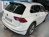 Volkswagen Tiguan 1.5 TSI Highline R-Line DSG*LED*AHK*PANO - : Allradantrieb, Geländewagen