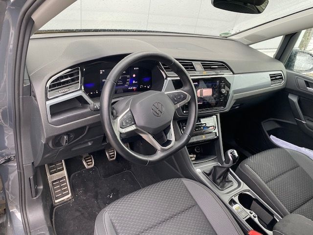 Touran 2.0 TDI Active IQ.DRIVE/AHK/MATRIX/NAVI+V