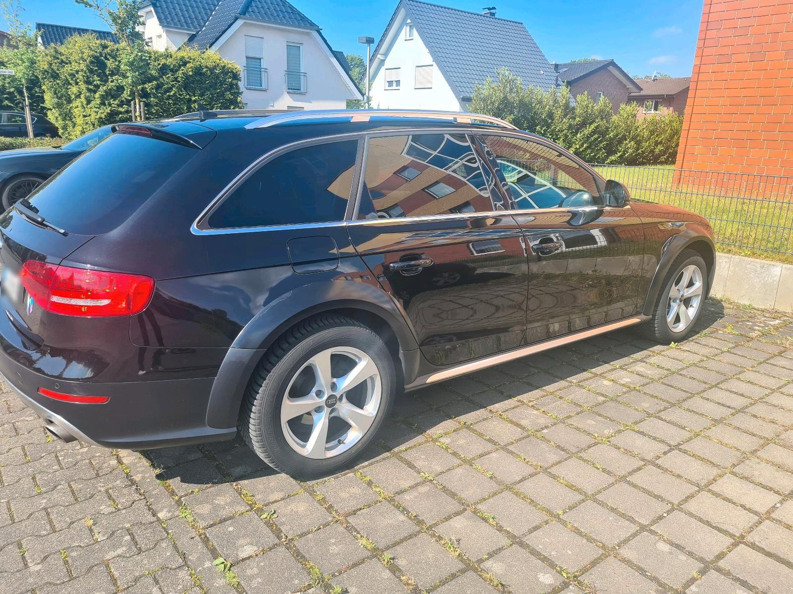 Audi Allroad 2009 — photo 10
