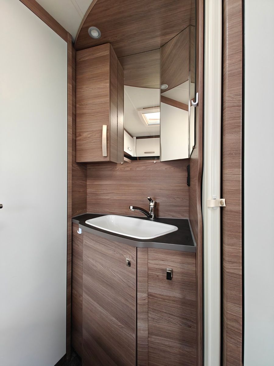 Fahrzeugabbildung Knaus Sport 540 FDK Silver Selection - Mover teilautom
