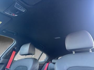 Kia Stinger GT 3.3 V6 T-GDI +Navi+LED+HUD+Kam.+SHZ