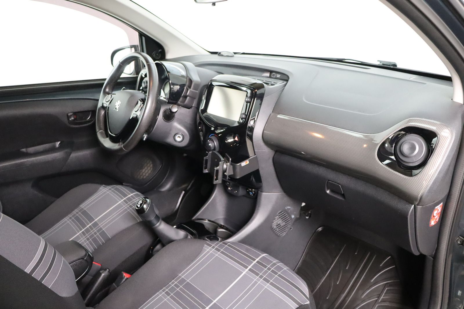 Fahrzeugabbildung Peugeot 108 TOP * Service + HU/AU neu * Pano * RFK Style