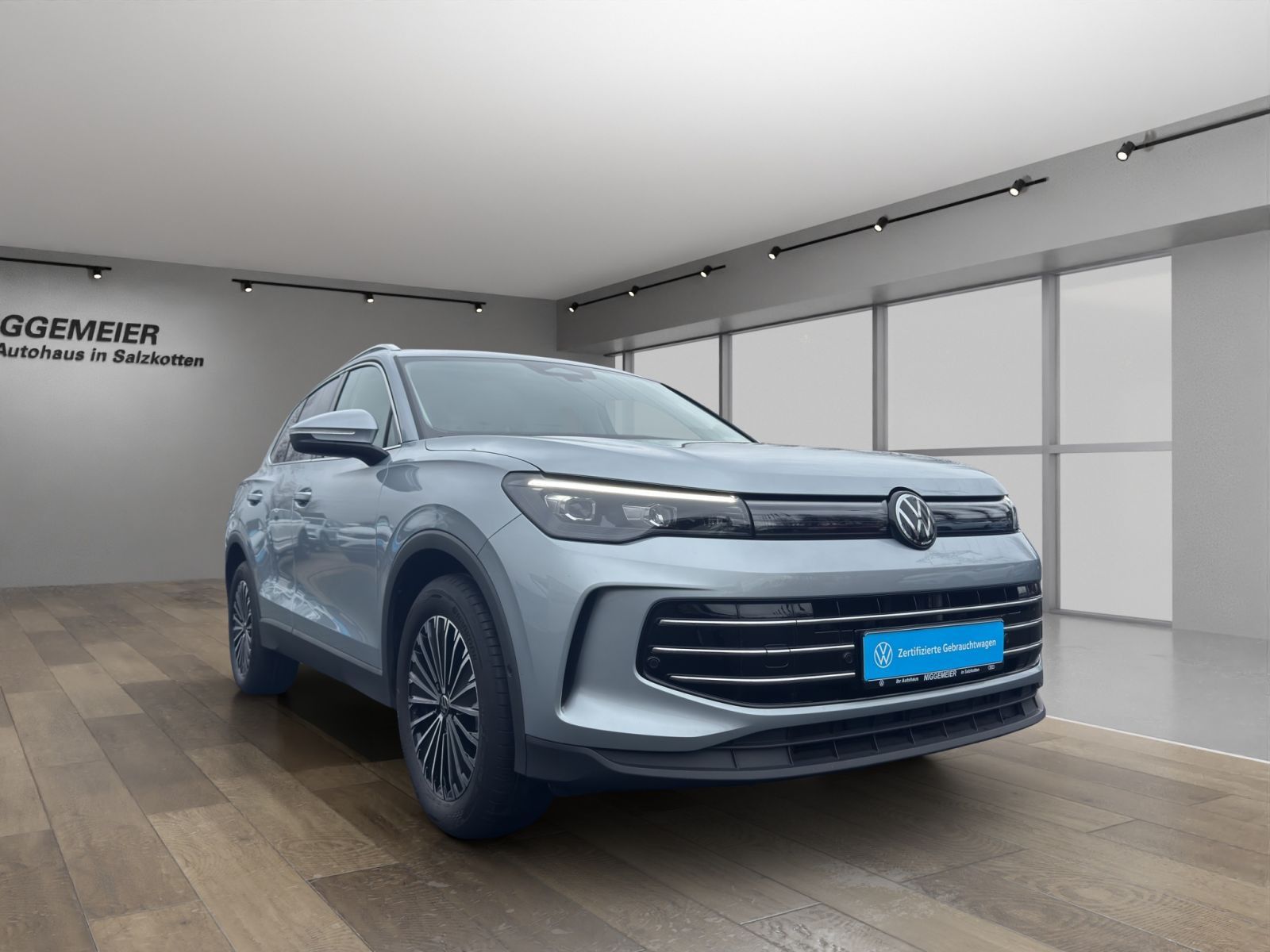 Volkswagen Tiguan 2.0TDI DSG Elegance NAVI AHK KAMERA EL.HE foto 3
