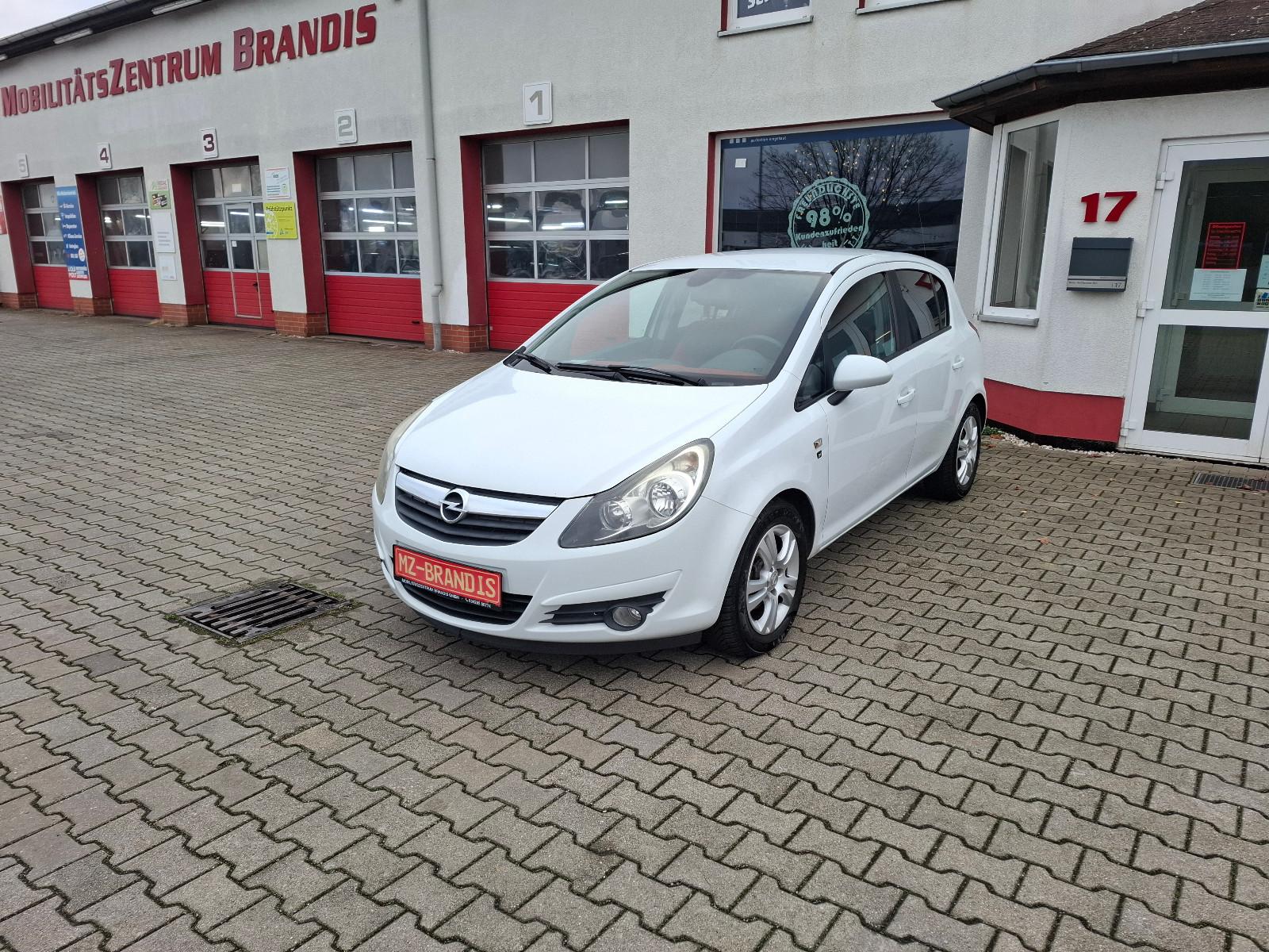 Opel Corsa "111Jahre" SHZ+LHZ + HU/AU + Insp neu