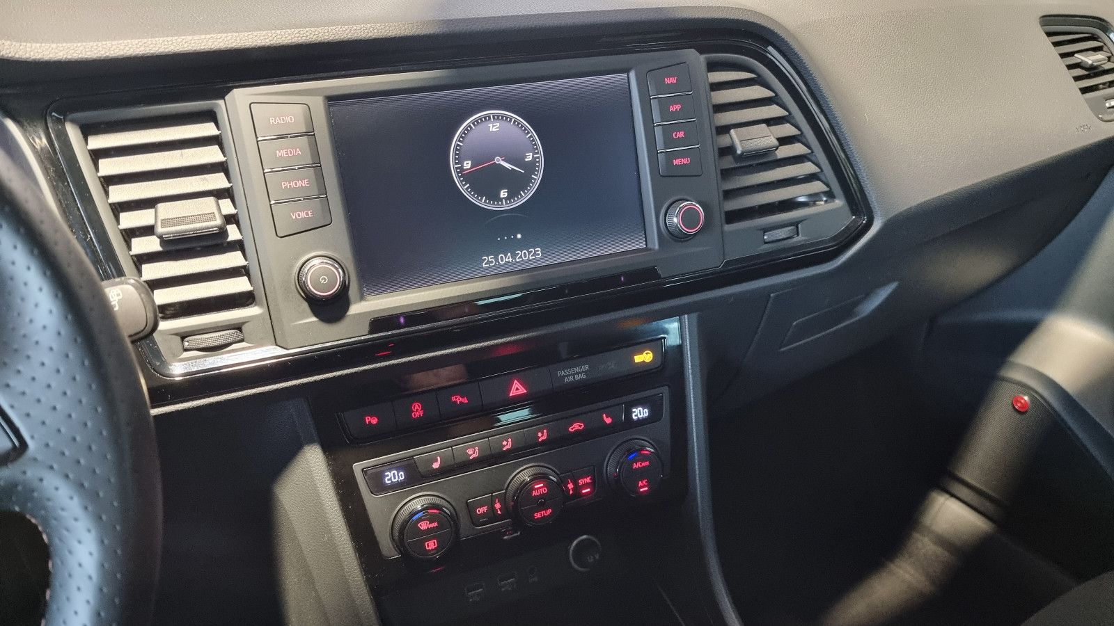 Fahrzeugabbildung CUPRA Ateca 2.0 TSI DSG 4Drive