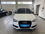Audi A1 Sportback 1.6 TDI S line Admired *Tempo *SHZ - mit Diesel-Antrieb: Kleinwagen