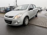 Hyundai i20 Classic/ 69TKM/ TÜV Neu/ 2.Hand - gebrauchte Hyundai i20 aus dem Jahr 2012