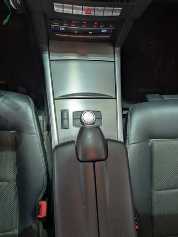 Mercedes-Benz E 220 E -Klasse T-Modell GEWERBEEXPORT