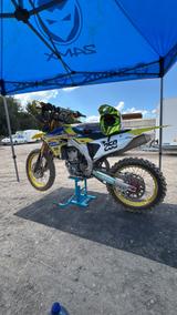 Suzuki RMZ 450 - SUZUKI RM