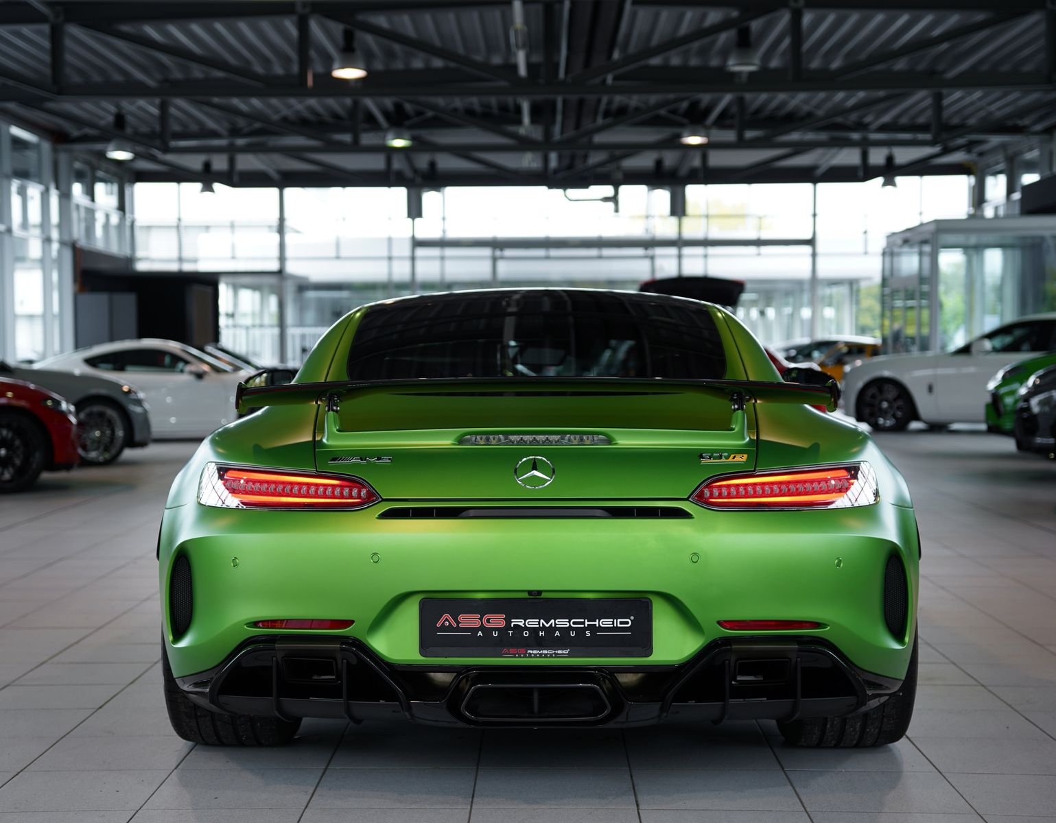 Mercedes Benz Amg Gt R