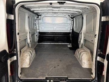Renault Trafic - 8