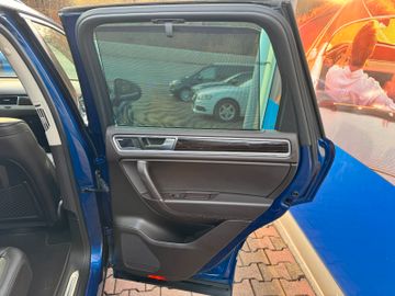 Bild 26 VW Touareg R-line*4Mo*Luftfederung*Leder*Navi*Pano*