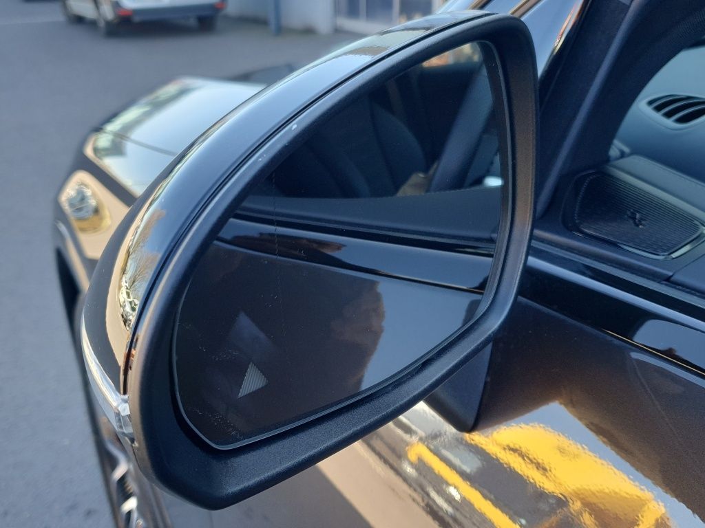 Fahrzeugabbildung Mercedes-Benz GLC 220 d 4MATIC AMG*NIGHT*Nav*KeyLess*PDC*RFK