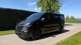 Opel Vivaro B Kasten/Kombi L1H1*9Sitzer*AC*RFK*NAWI* - Opel Vivaro aus 2016 mit Diesel-Antrieb: Kleinbus