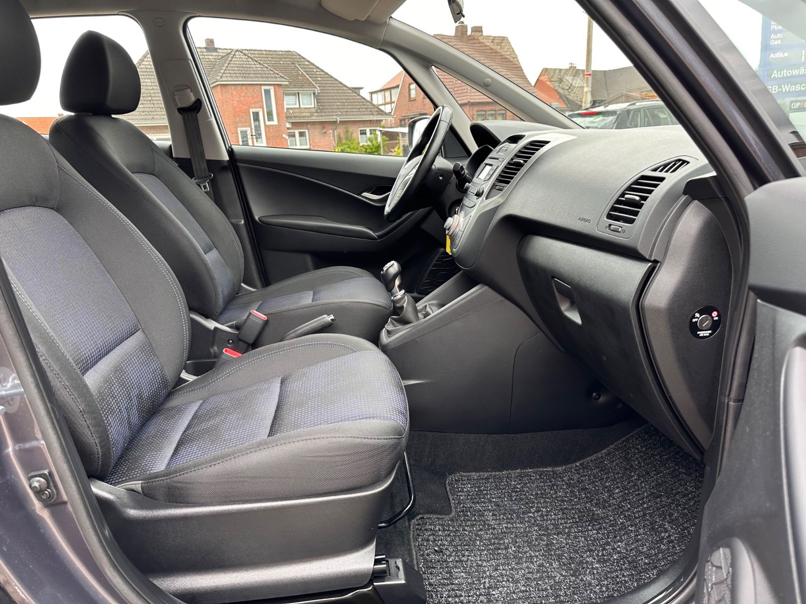 Fahrzeugabbildung Hyundai ix20 1.4 Classic Klima/GJR/Audio/Original KM