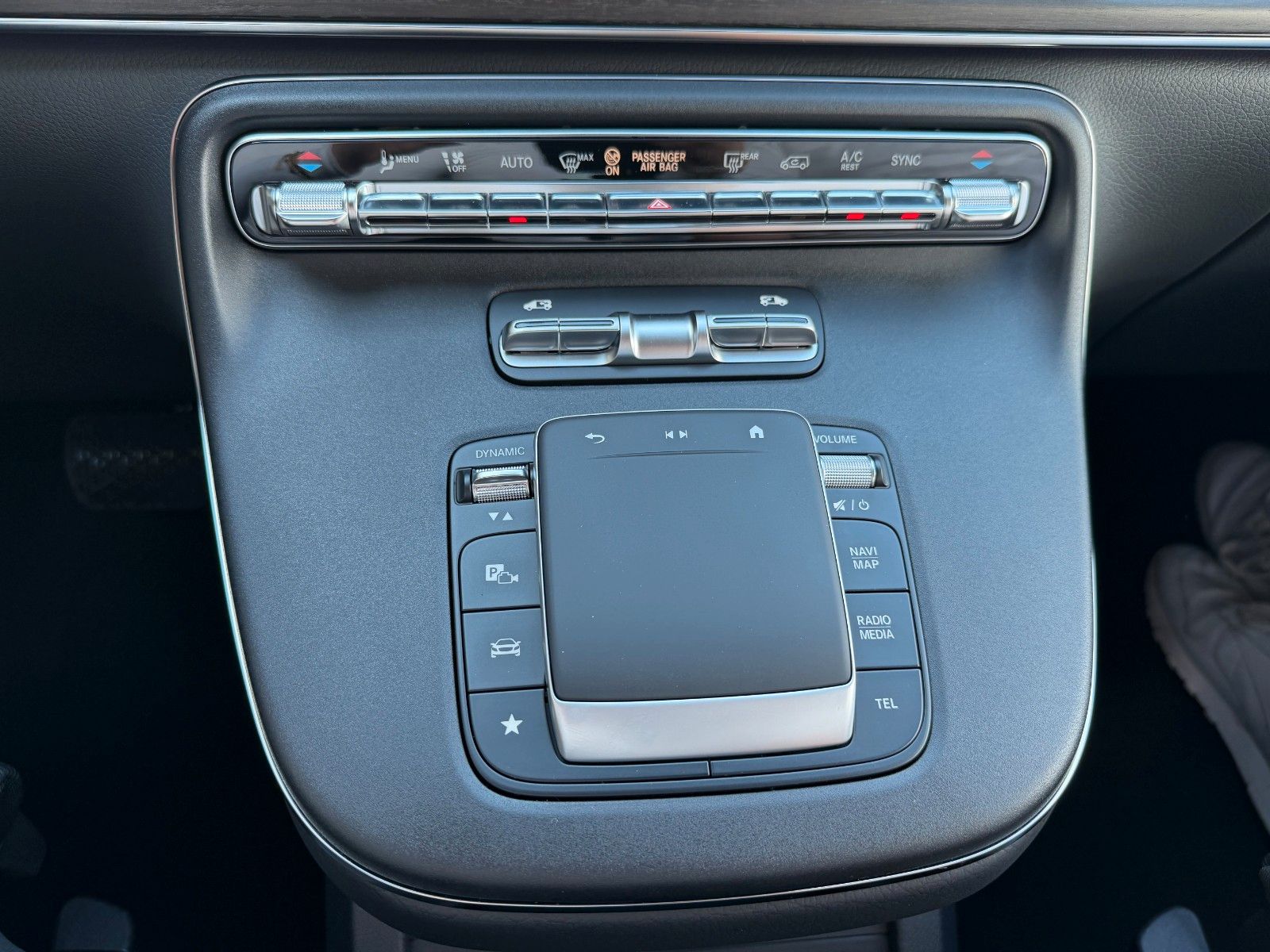Fahrzeugabbildung Mercedes-Benz V 250 d AVA DISTRONIC 360Kamera elektr. Türen