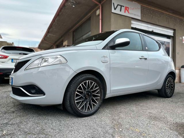 Lancia Ypsilon 1.2 69 CV 5 porte GPL Ecochic Mya