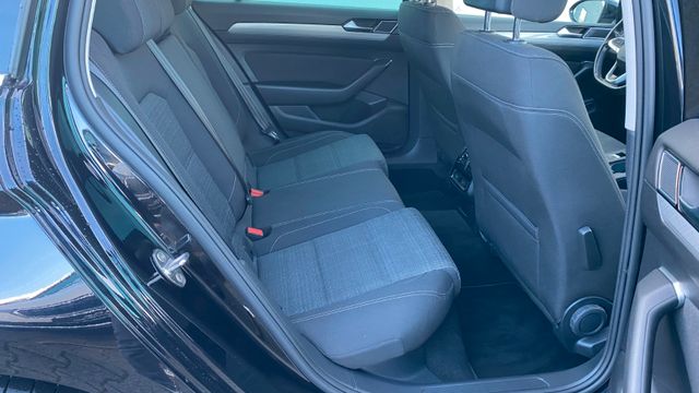 VW Passat Variant (Bild 12 von(15)