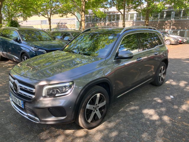 Mercedes-Benz GLB 200 d 7 SITZE,PANO