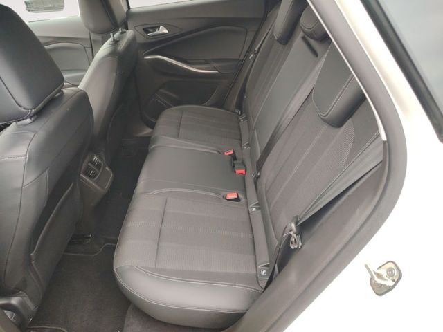 Grandland 1.2 DI Automatik Elegance